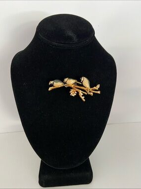 Vintage Signed SI Enamel Birds on Branch Brooch Gold Tone Nature Pin